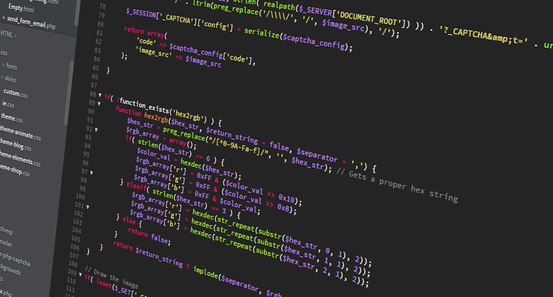 Code auf einem Monitor als Symbolbild für Runbook-Automatisierung und ausführbare Workflows. Bildquelle: Pexels.