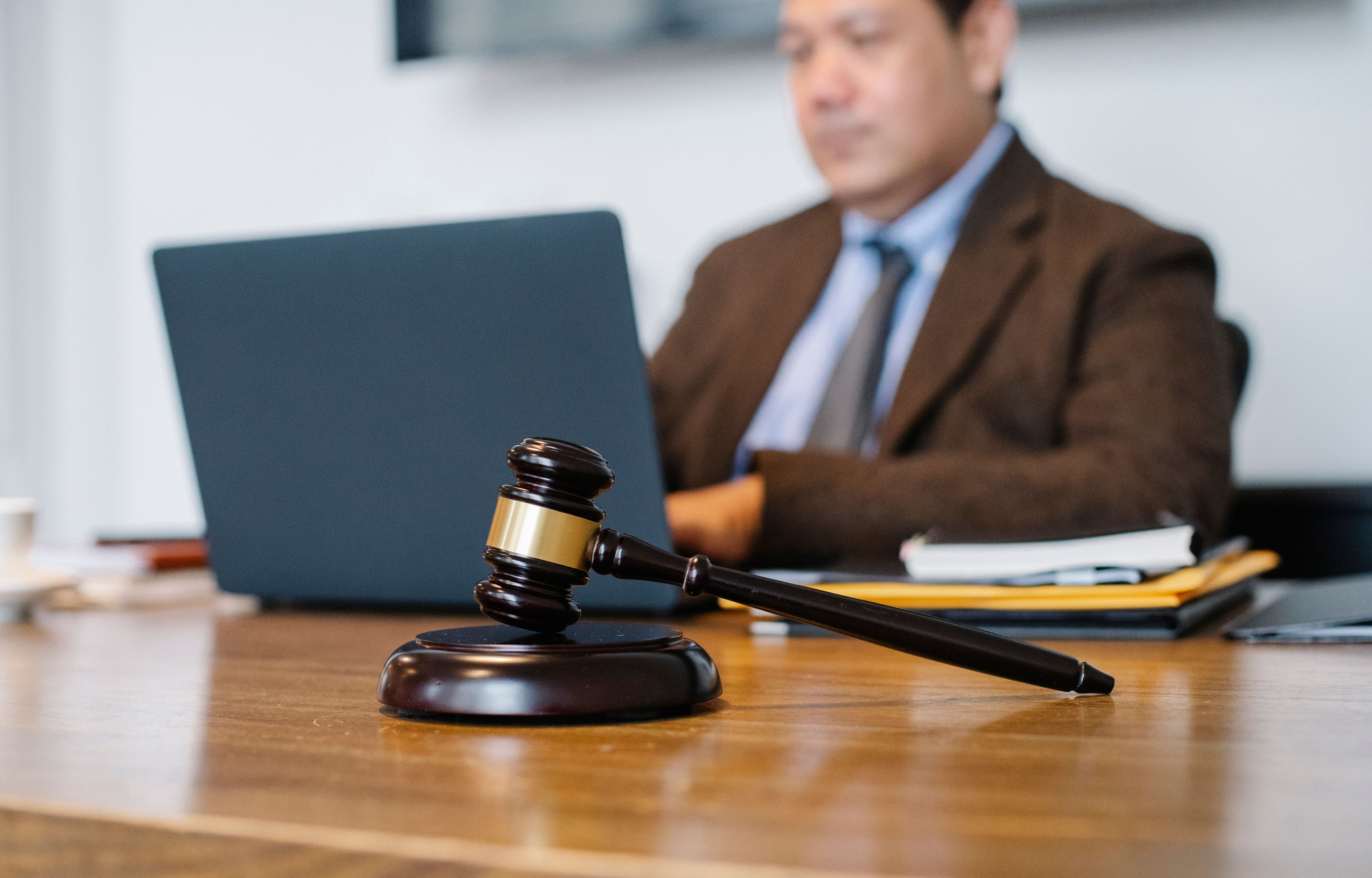 Digitale Sicherheit und Regulierung – Symbol für den EU AI Act (Bildquelle: Pexels)