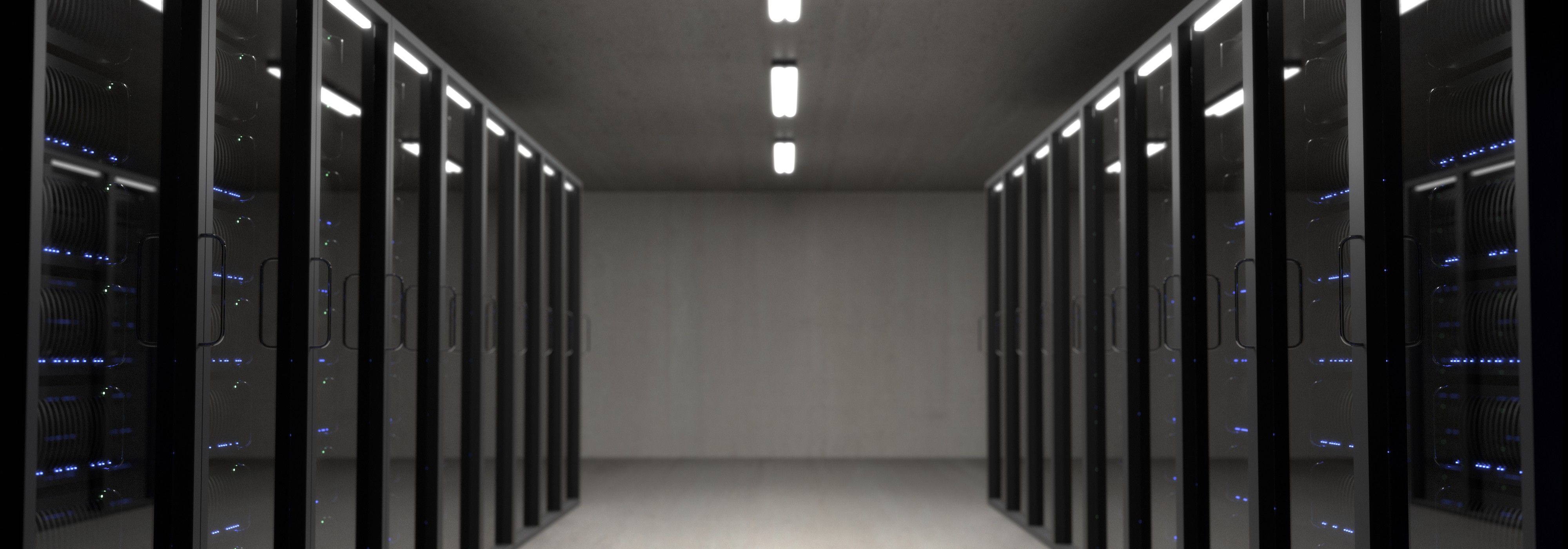 Server-Infrastruktur in einem Rechenzentrum – Symbolbild für IT-Incident-Koordination bei Großstörungen